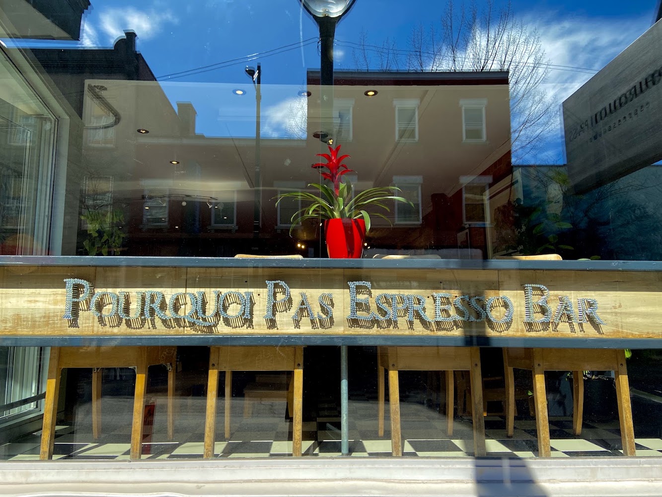Pourquoi Pas espresso bar