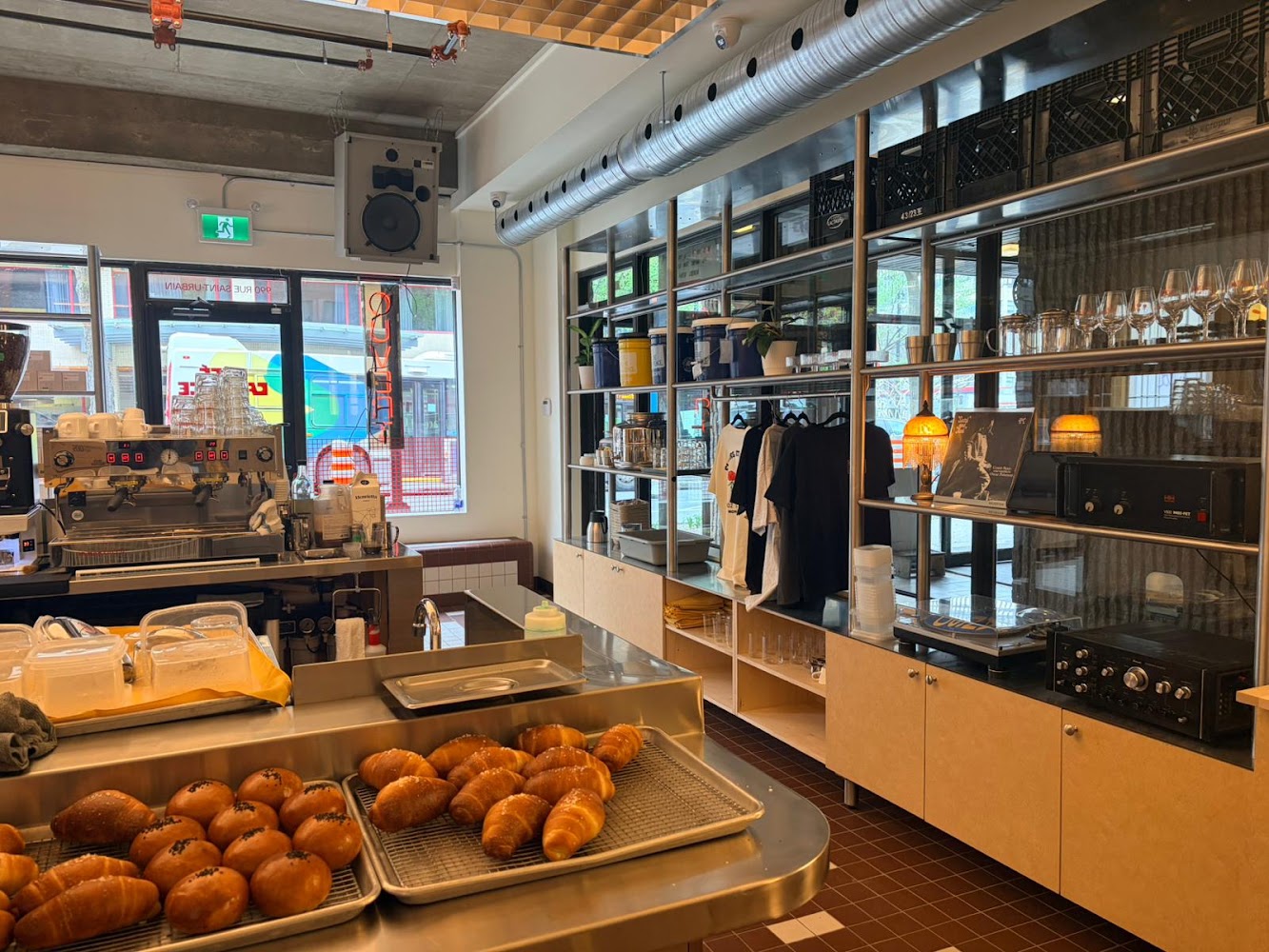 Cadence Café